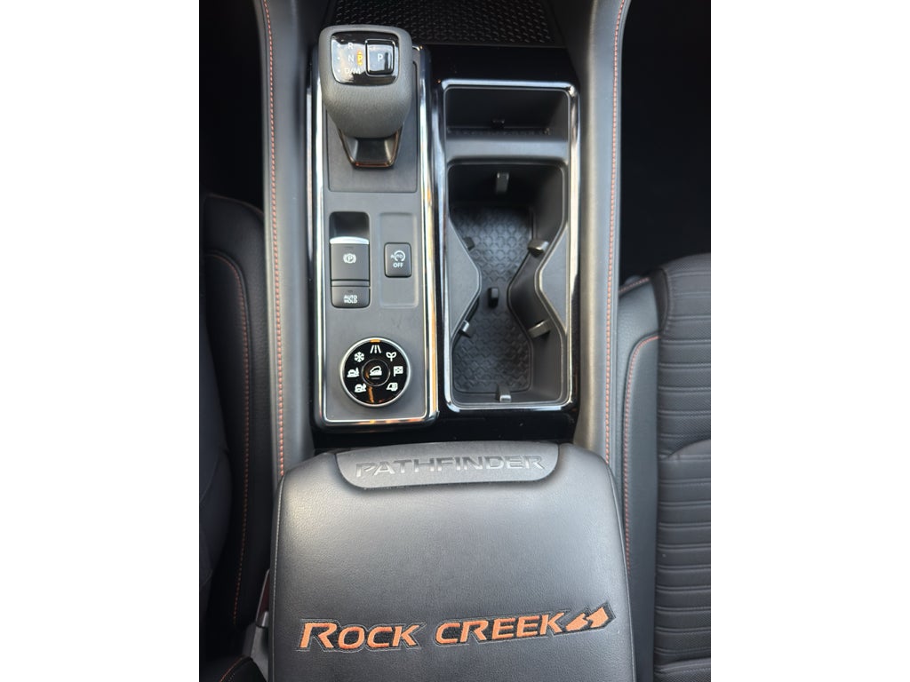 2025 Nissan Pathfinder Rock Creek