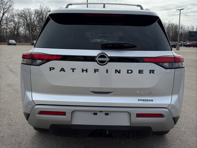 2025 Nissan Pathfinder SL