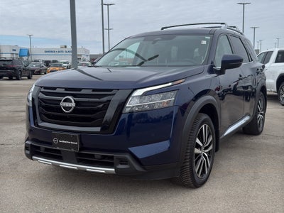2024 Nissan Pathfinder Platinum