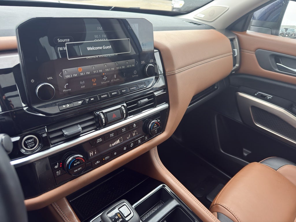 2024 Nissan Pathfinder Platinum