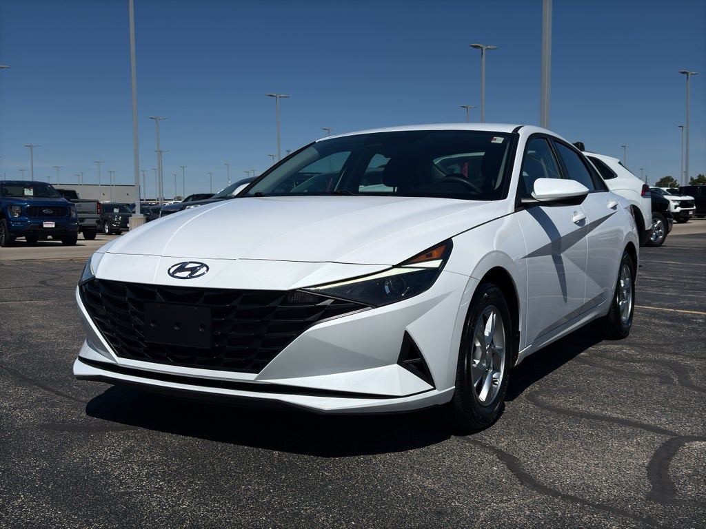 2021 Hyundai Elantra SE