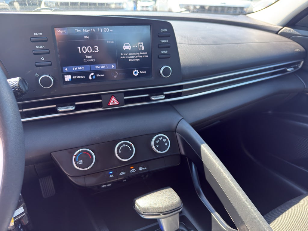 2021 Hyundai Elantra SE