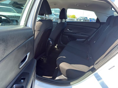 2021 Hyundai Elantra SE