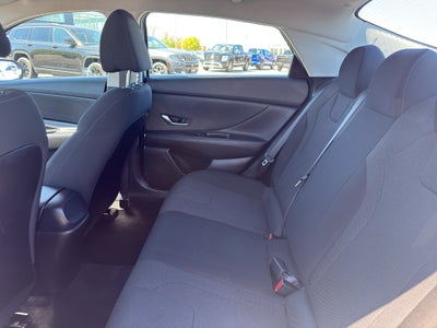 2021 Hyundai Elantra SE