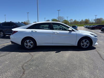 2021 Hyundai Elantra SE