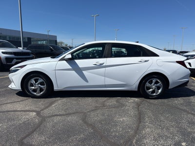 2021 Hyundai Elantra SE