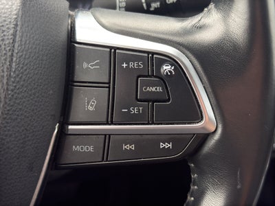 2020 Toyota Highlander LE