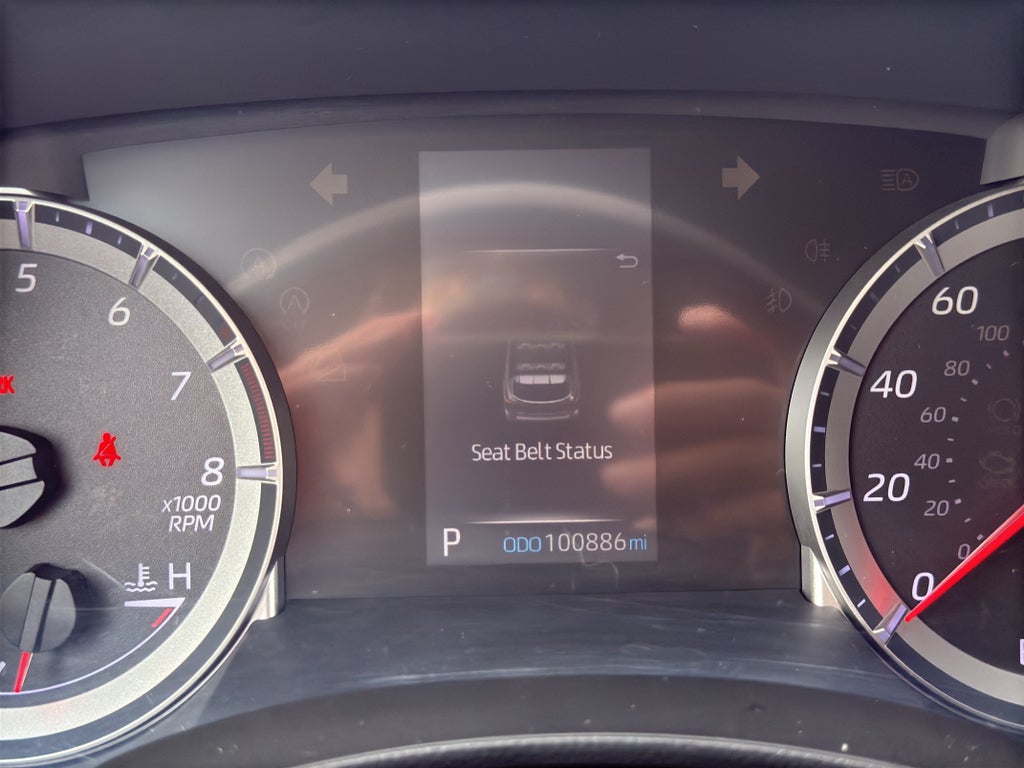 2020 Toyota Highlander LE
