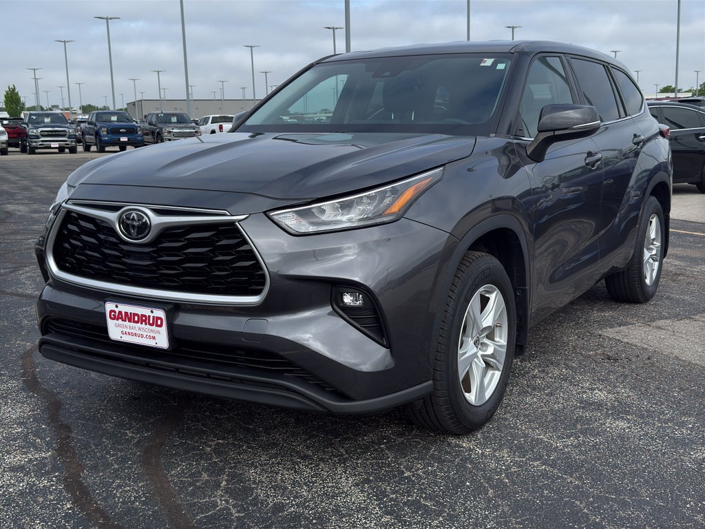 2020 Toyota Highlander LE