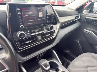 2020 Toyota Highlander LE