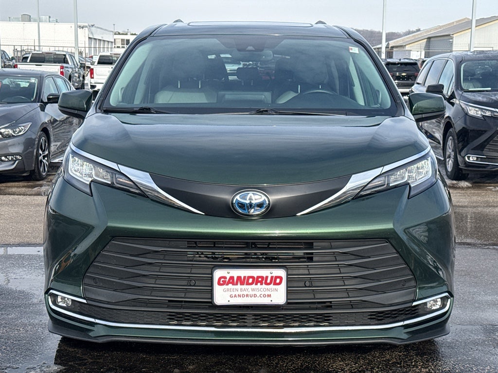 2021 Toyota Sienna XLE