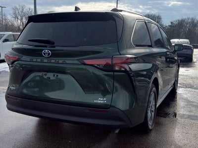 2021 Toyota Sienna XLE