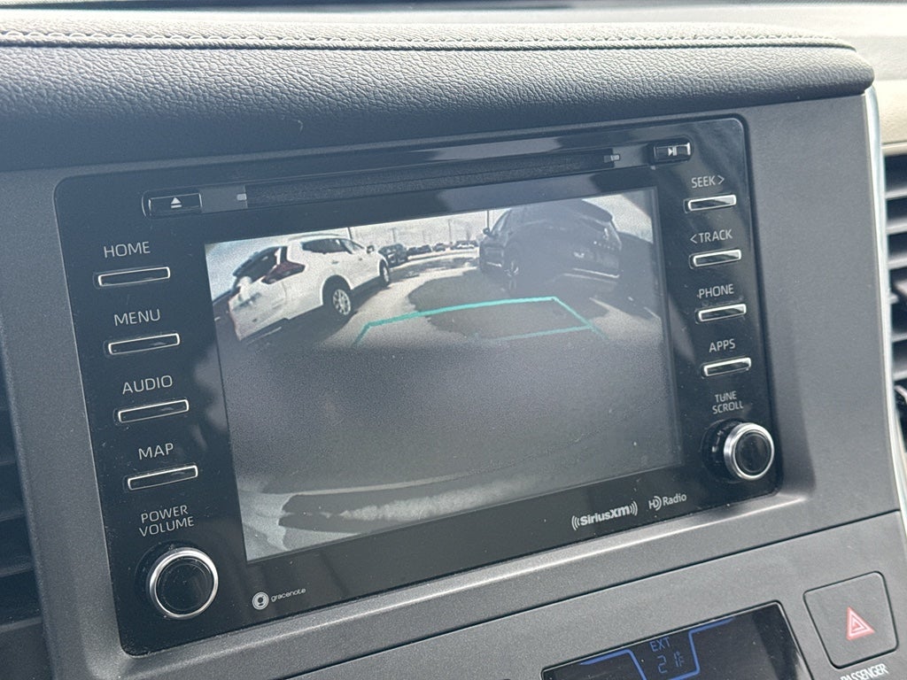 2018 Toyota Sienna XLE Auto Access Seat