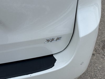 2018 Toyota Sienna XLE Auto Access Seat