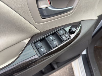 2018 Toyota Sienna XLE Auto Access Seat