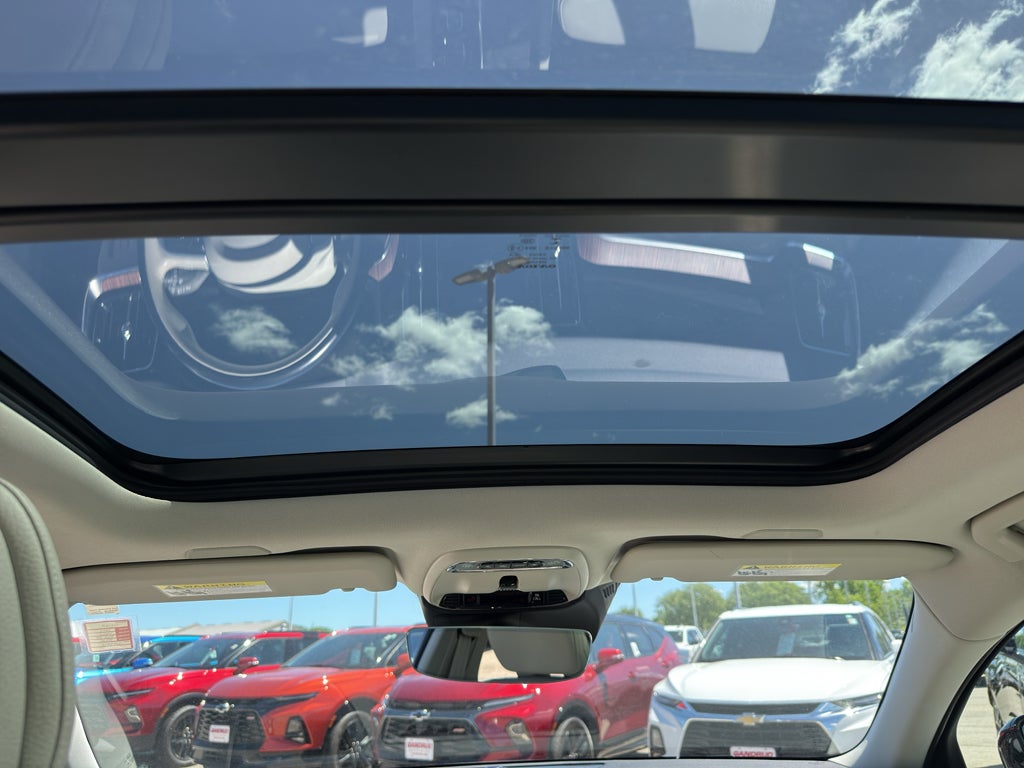 2022 Volvo S60 Momentum