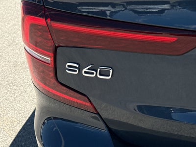 2022 Volvo S60 Momentum
