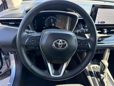 2025 Toyota Corolla Cross XLE