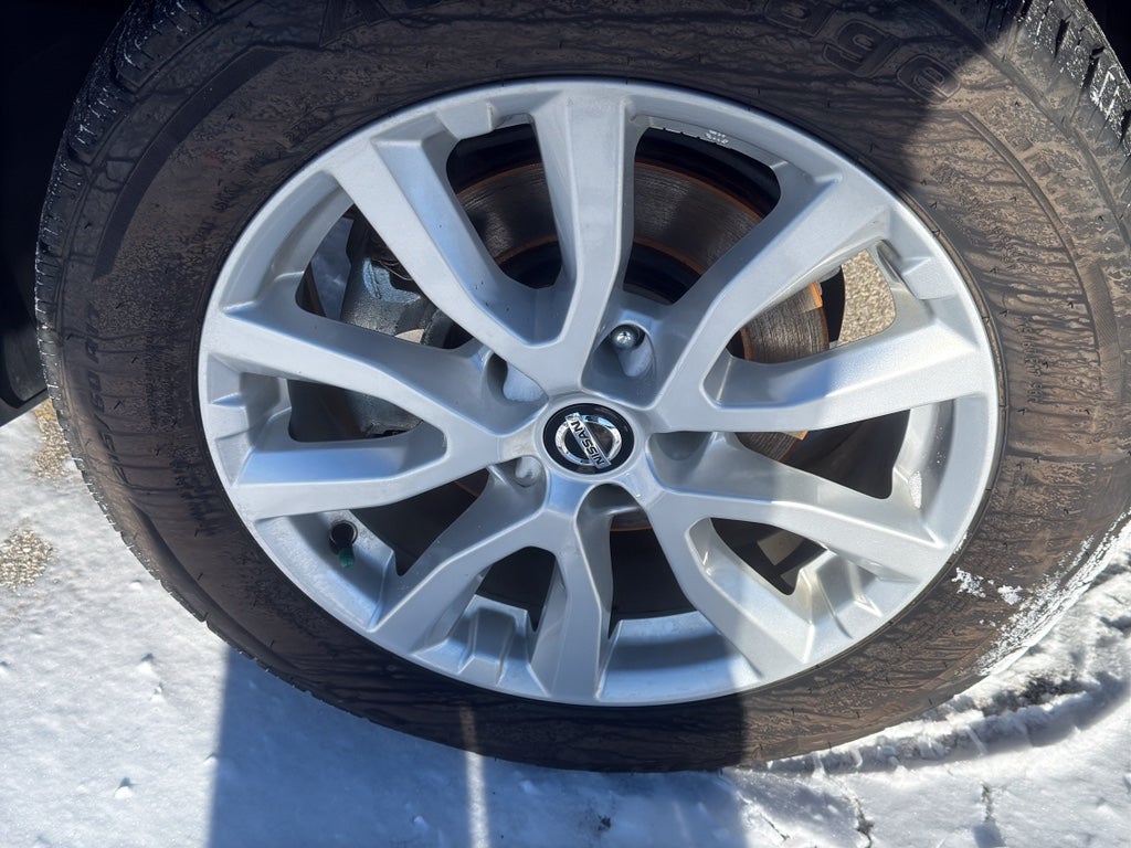 2021 Nissan Rogue Sport SV