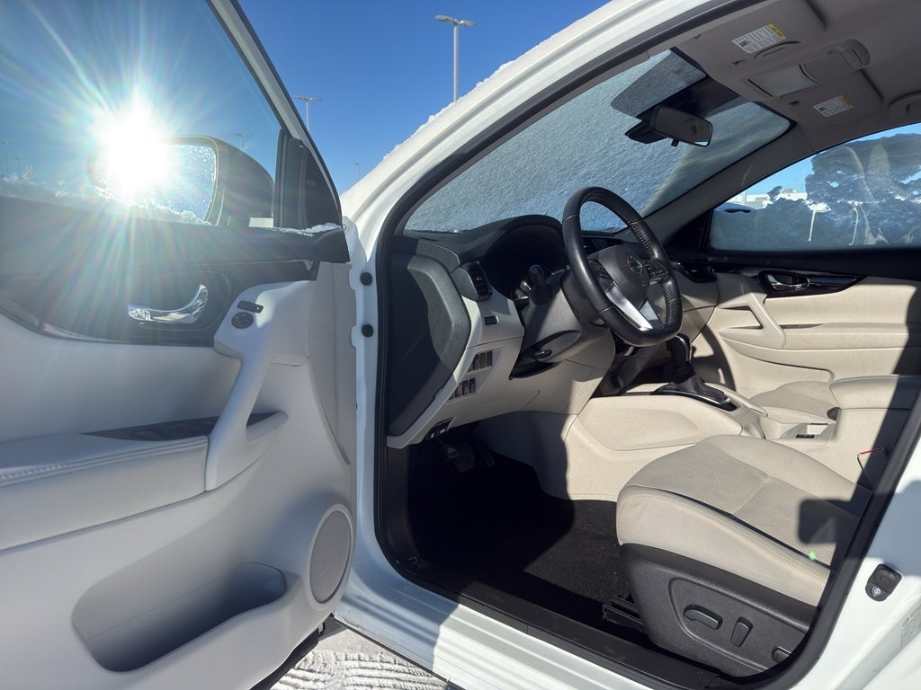 2021 Nissan Rogue Sport SV