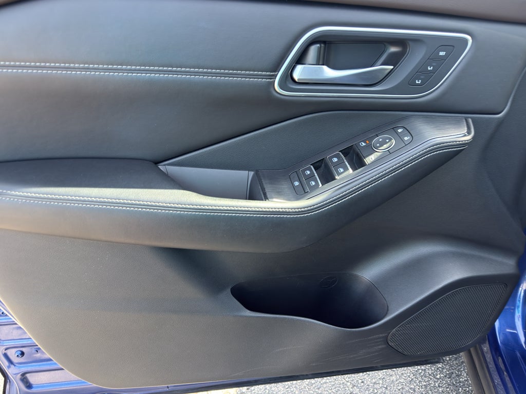 2021 Nissan Rogue SL Intelligent AWD