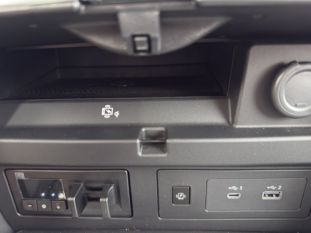 2024 Nissan Armada SV