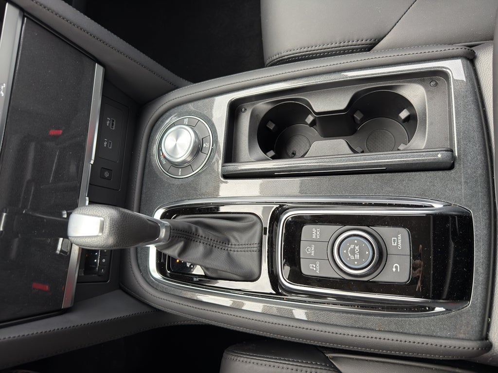 2024 Nissan Armada SV