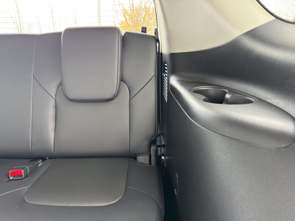 2024 Nissan Armada SV