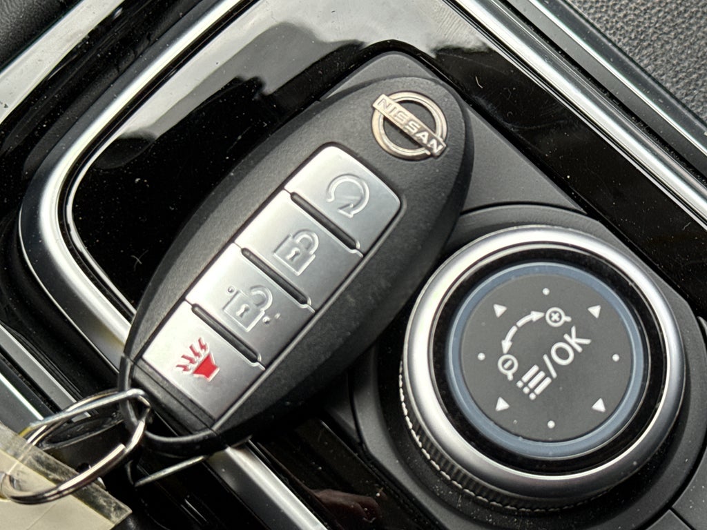 2024 Nissan Armada SV