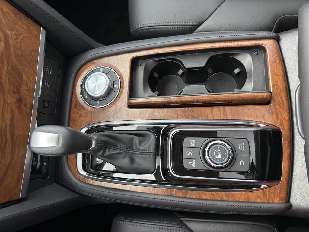 2024 Nissan Armada SL