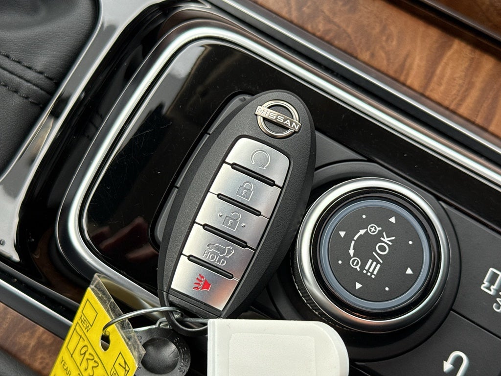 2024 Nissan Armada SL