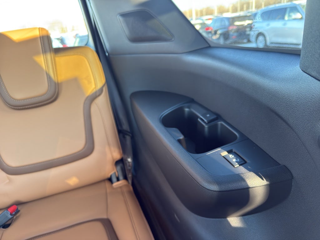 2025 Nissan Armada SL