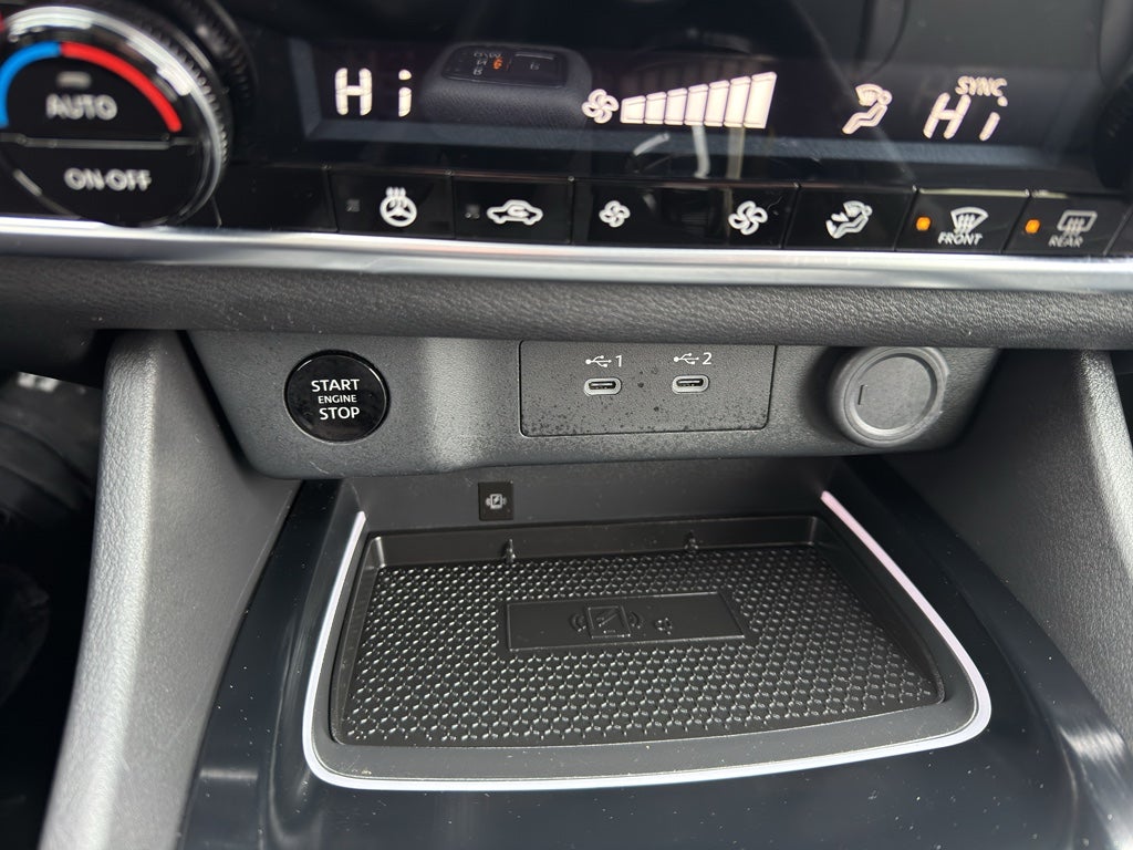 2025 Nissan Rogue SL