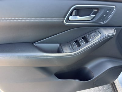2021 Nissan Rogue Base