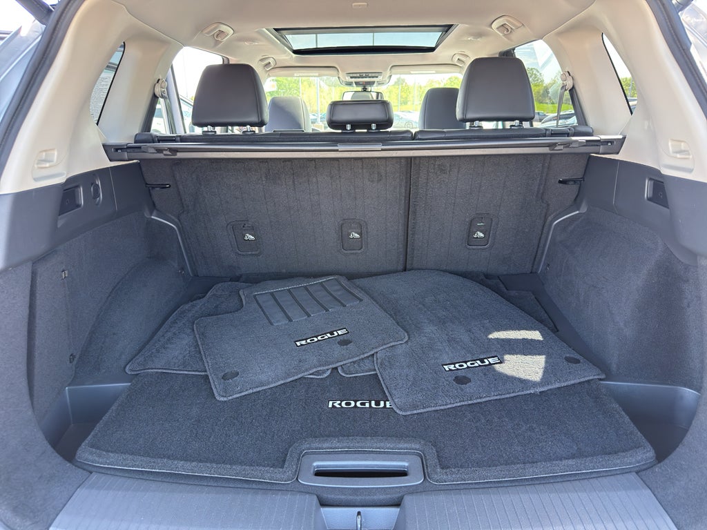 2021 Nissan Rogue Base