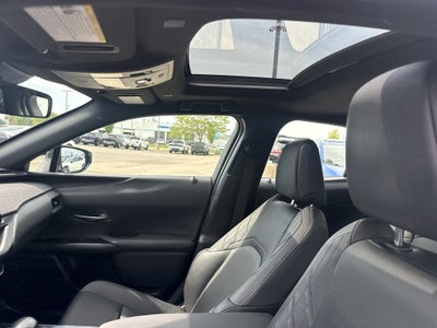 2023 Lexus UX 250h F SPORT Design
