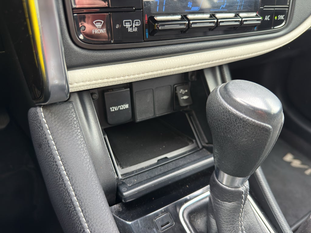 2017 Toyota Corolla iM 5DR HB CVT