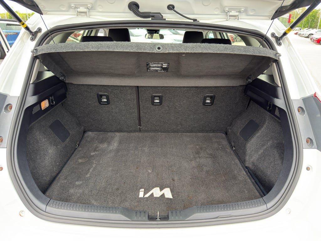 2017 Toyota Corolla iM 5DR HB CVT