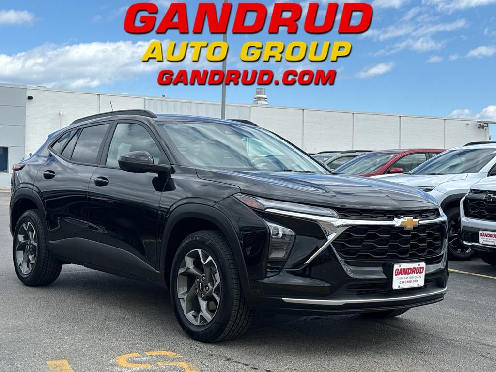 2024 Chevrolet Trax LT's photo