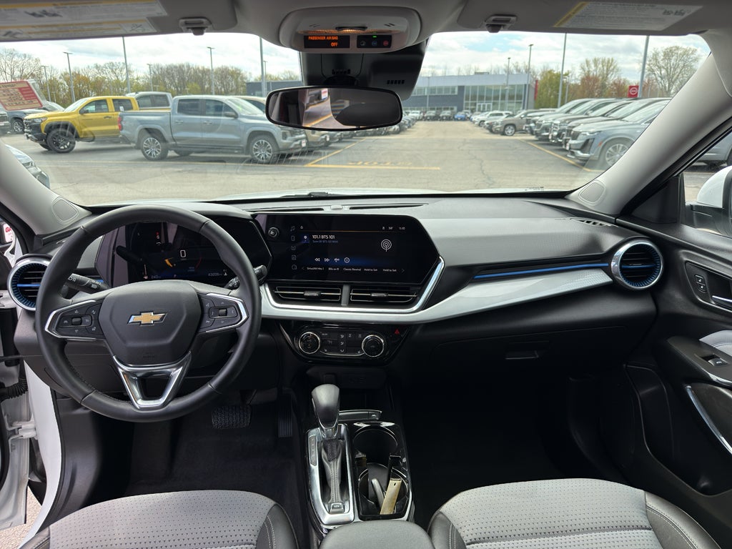 2024 Chevrolet Trax LT