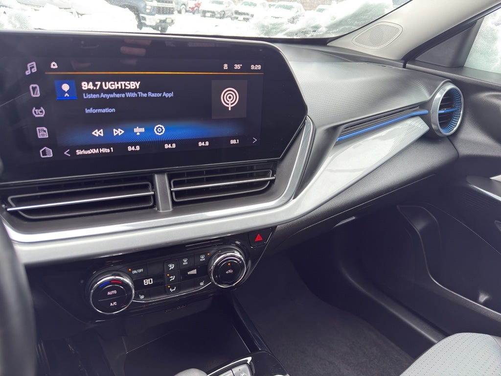 2024 Chevrolet Trax LT