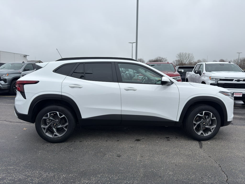 2024 Chevrolet Trax LT