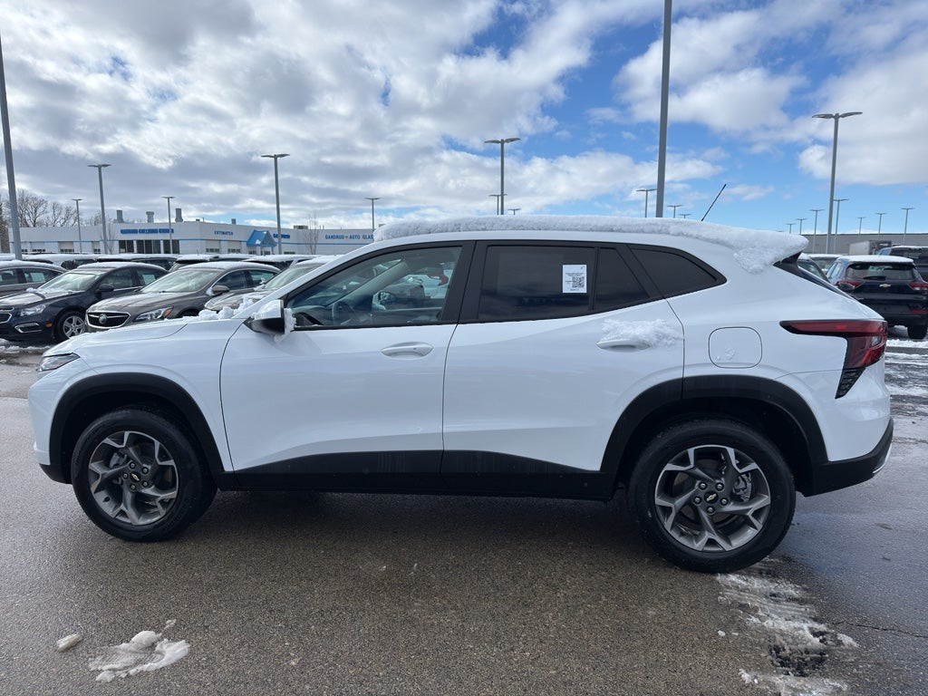 2025 Chevrolet Trax LT