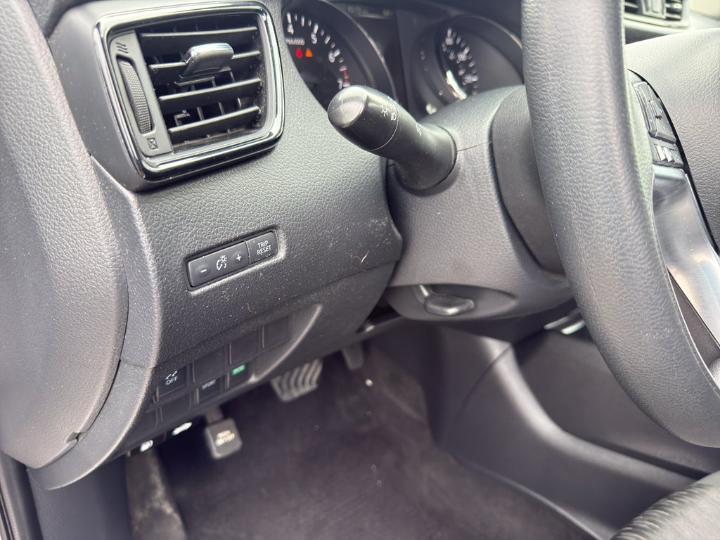 2017 Nissan Rogue S
