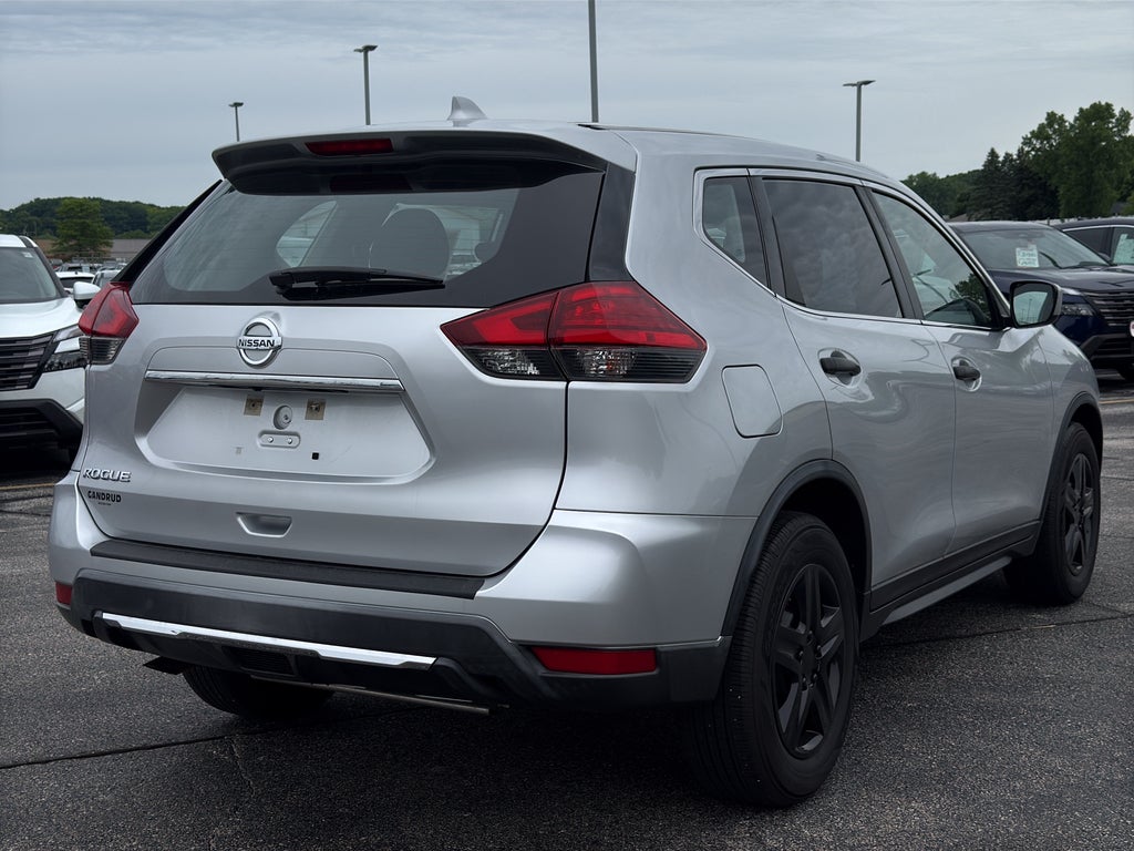 2017 Nissan Rogue S