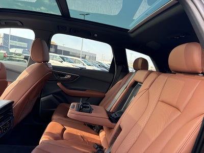 2022 Audi Q7 Premium Plus 55 TFSI quattro Tiptronic