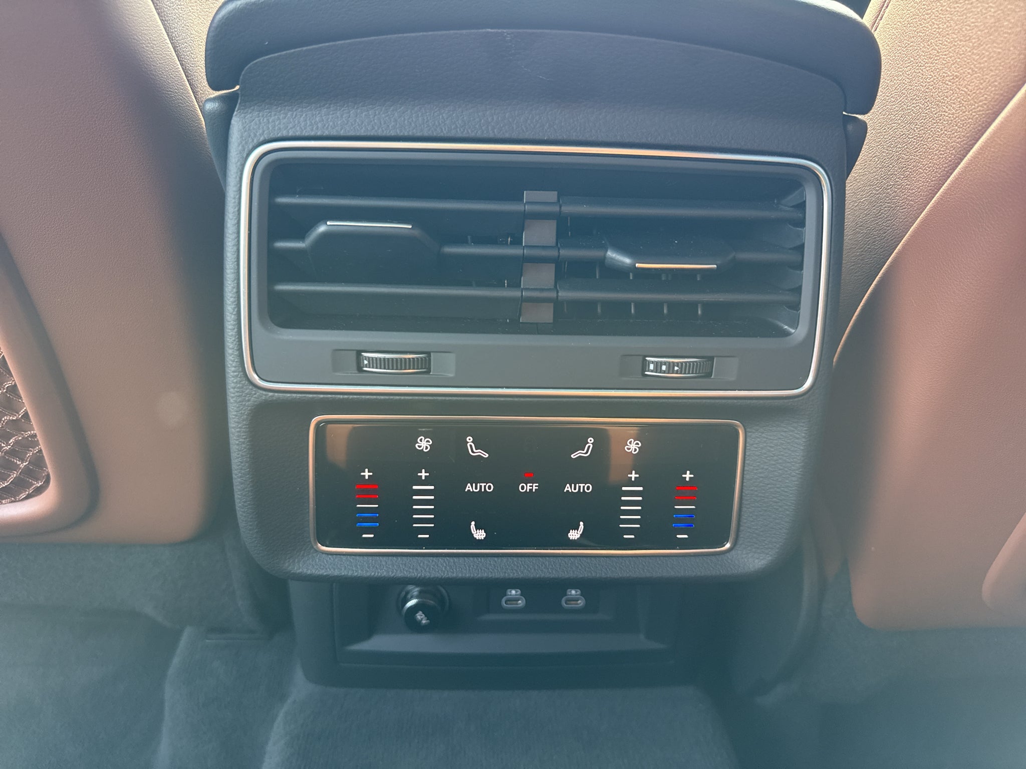 2022 Audi Q7 Premium Plus 55 TFSI quattro Tiptronic