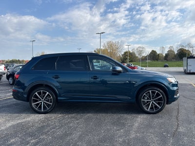 2022 Audi Q7 Premium Plus 55 TFSI quattro Tiptronic