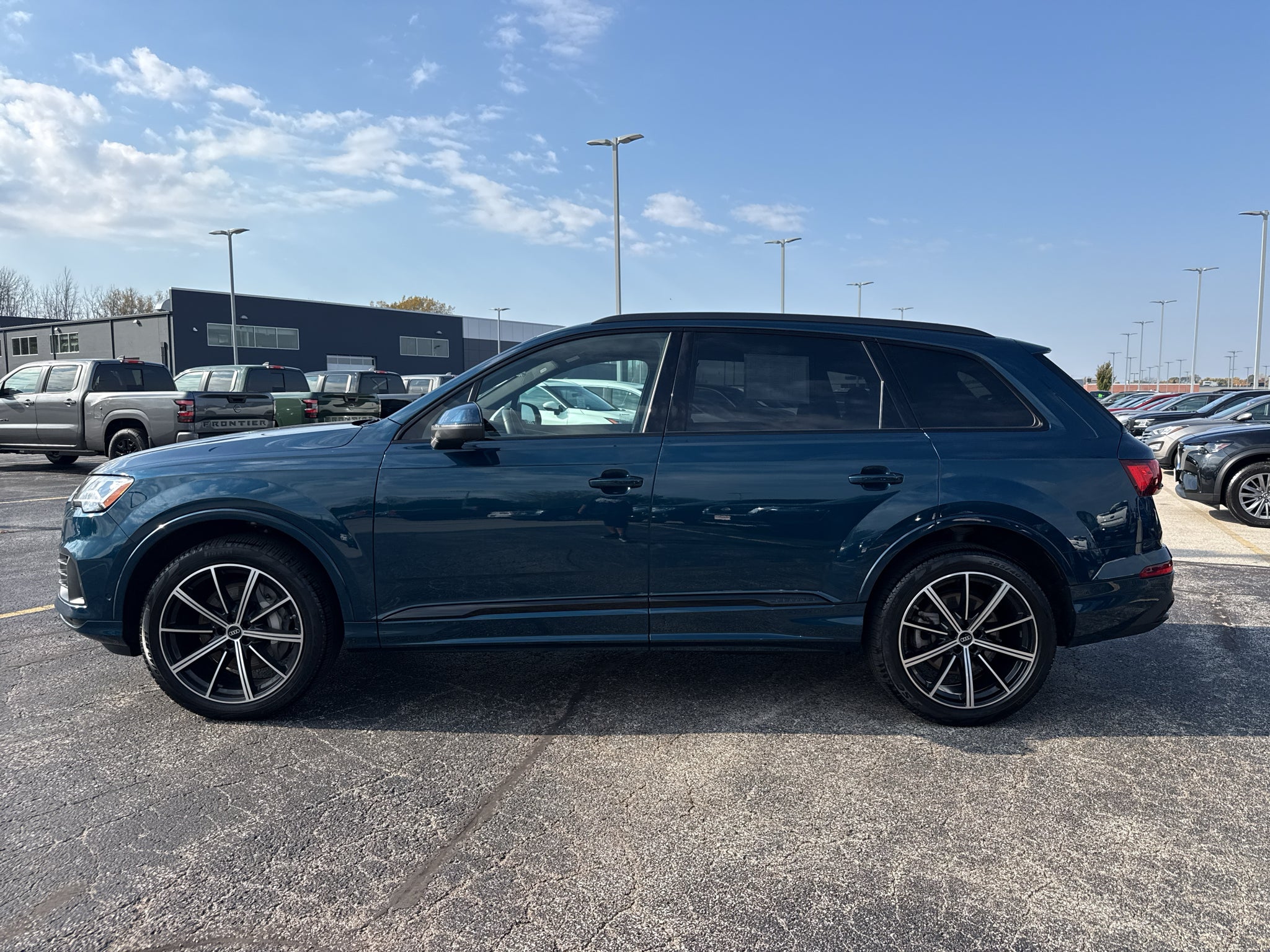 2022 Audi Q7 Premium Plus 55 TFSI quattro Tiptronic