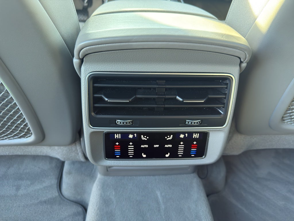 2021 Audi Q7 Prestige